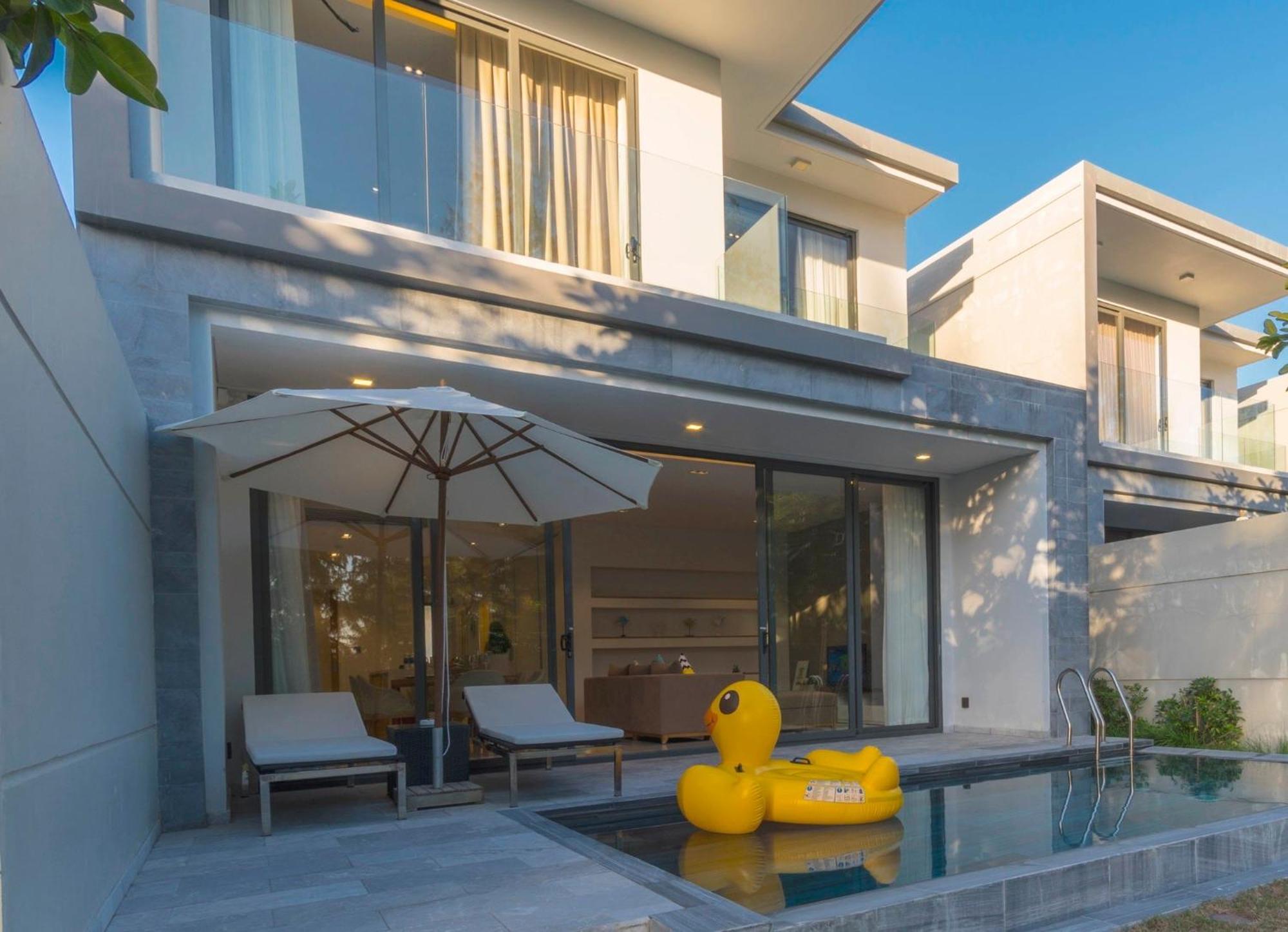 Clean & Quiet Villa - The Point Resort Дананг Екстер'єр фото