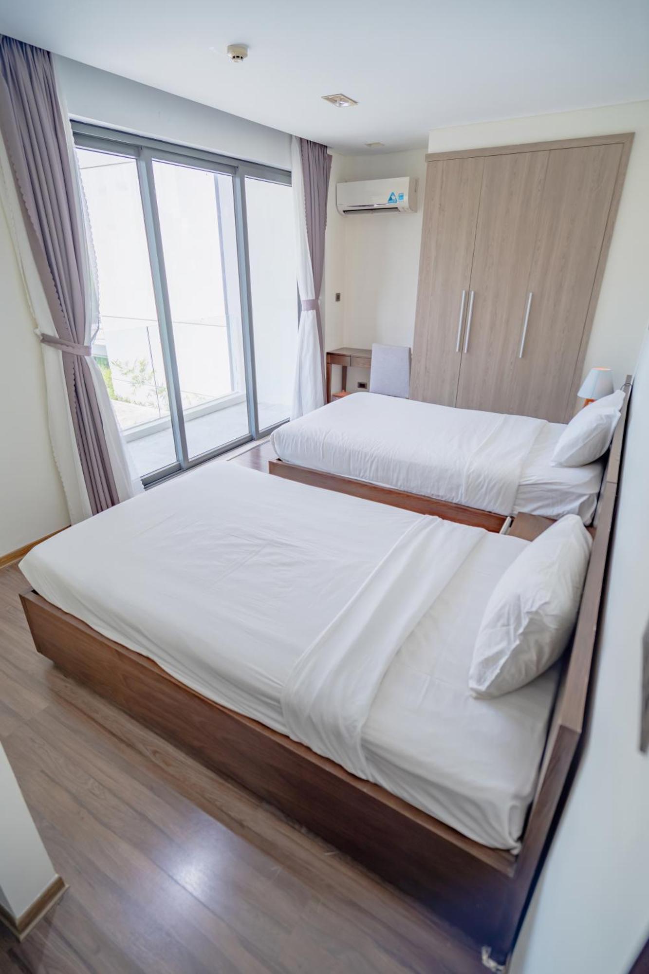 Clean & Quiet Villa - The Point Resort Дананг Екстер'єр фото